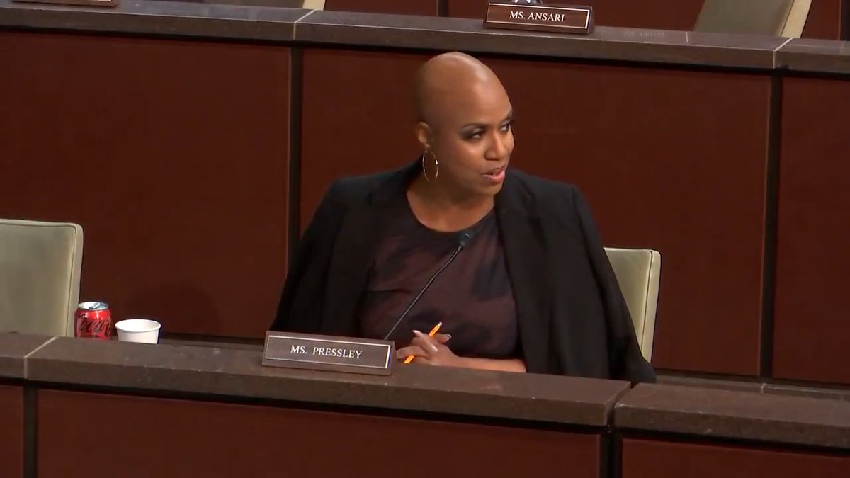 AMENDMENT: Federal employees who are veterans or have disabilities pay into their retirement, just like everyone else. Congresswoman Ayanna Pressley is standing up to Republicans who want to take away the retirement benefits that these public servants earned throughout their careers.