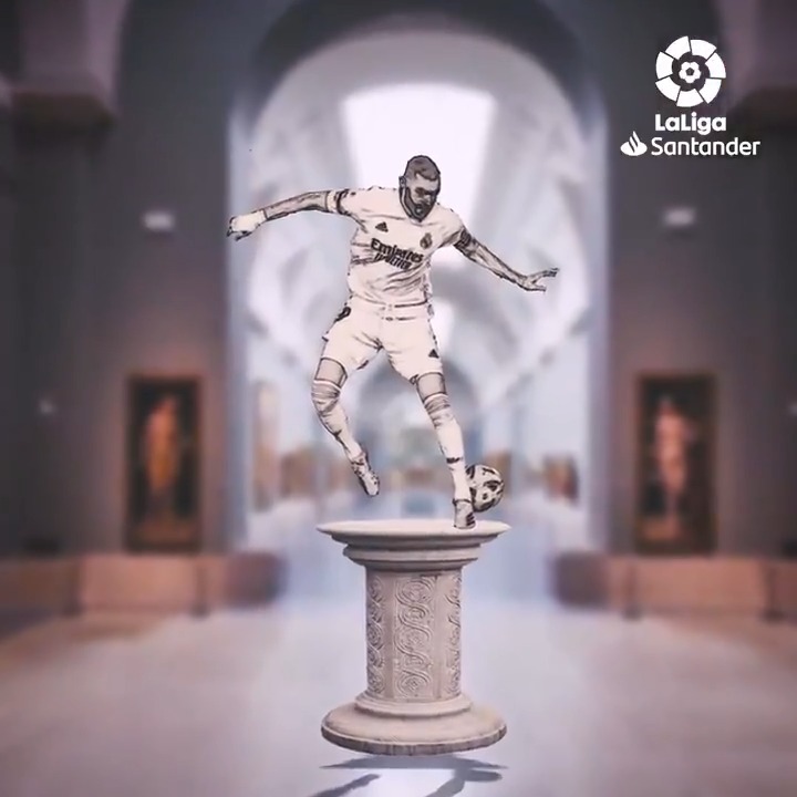 Thuram recreated Benzema's back-heel goal against Barcelona.