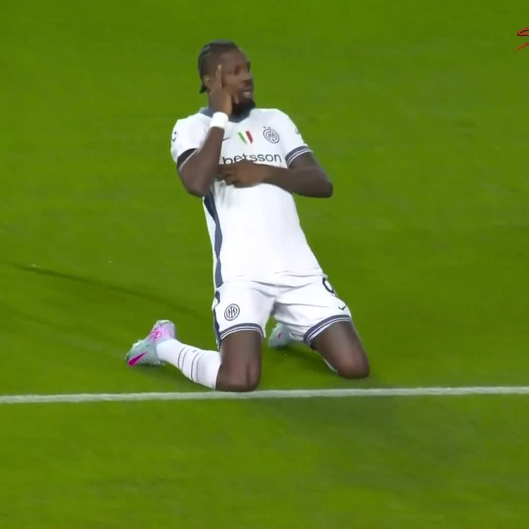 Marcus Thuram with the backheel 🤯 The Italians lead within 30 seconds 👏 📺 Stream #UCL on DStv: