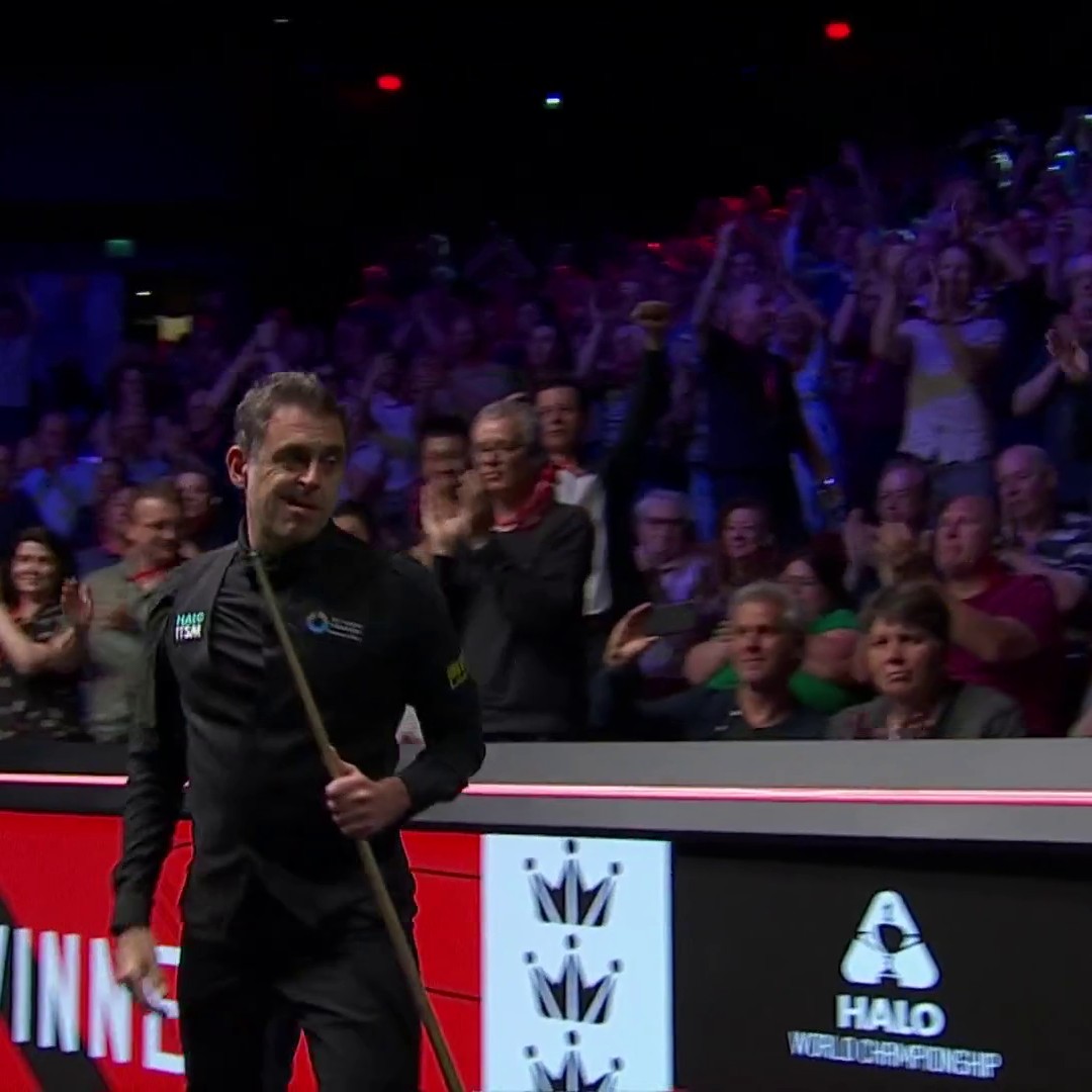 Ronnie O'Sullivan completes the job against Si Jiahui to make his 14th World Snooker Championship semi-final 👏 #WorldChampionship