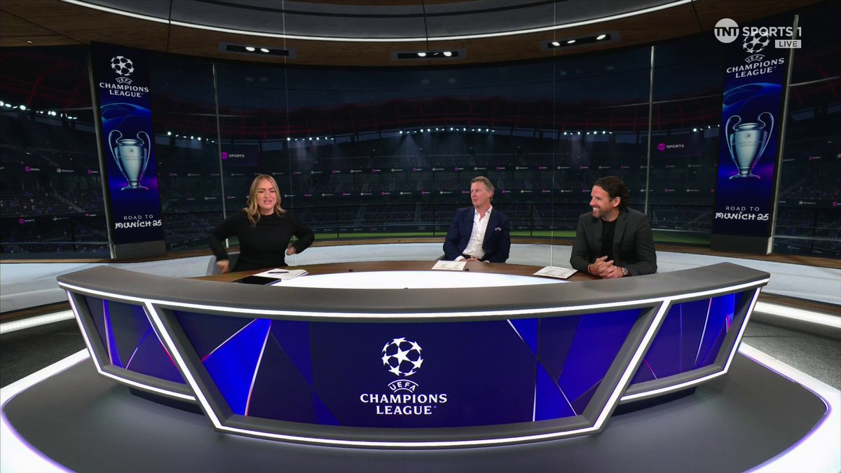 “They need Champions League football, it’ll change the perspective of everything this season” Steve McManaman and Owen Hargreaves discuss Man United and Tottenham Hotspur’s Europa League chances 👀 🎙Laura Woods | 📺 TNT Sports & discovery+ UK