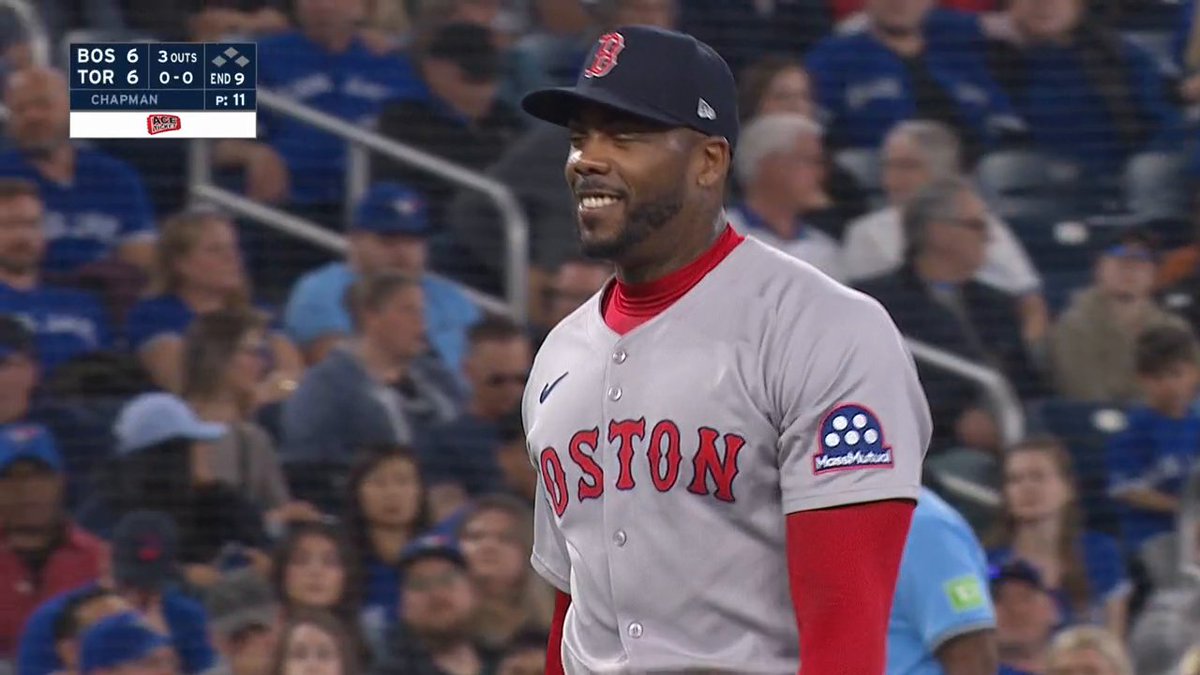 Choque de poderes entre Vladdy Jr. y Aroldis Chapman.