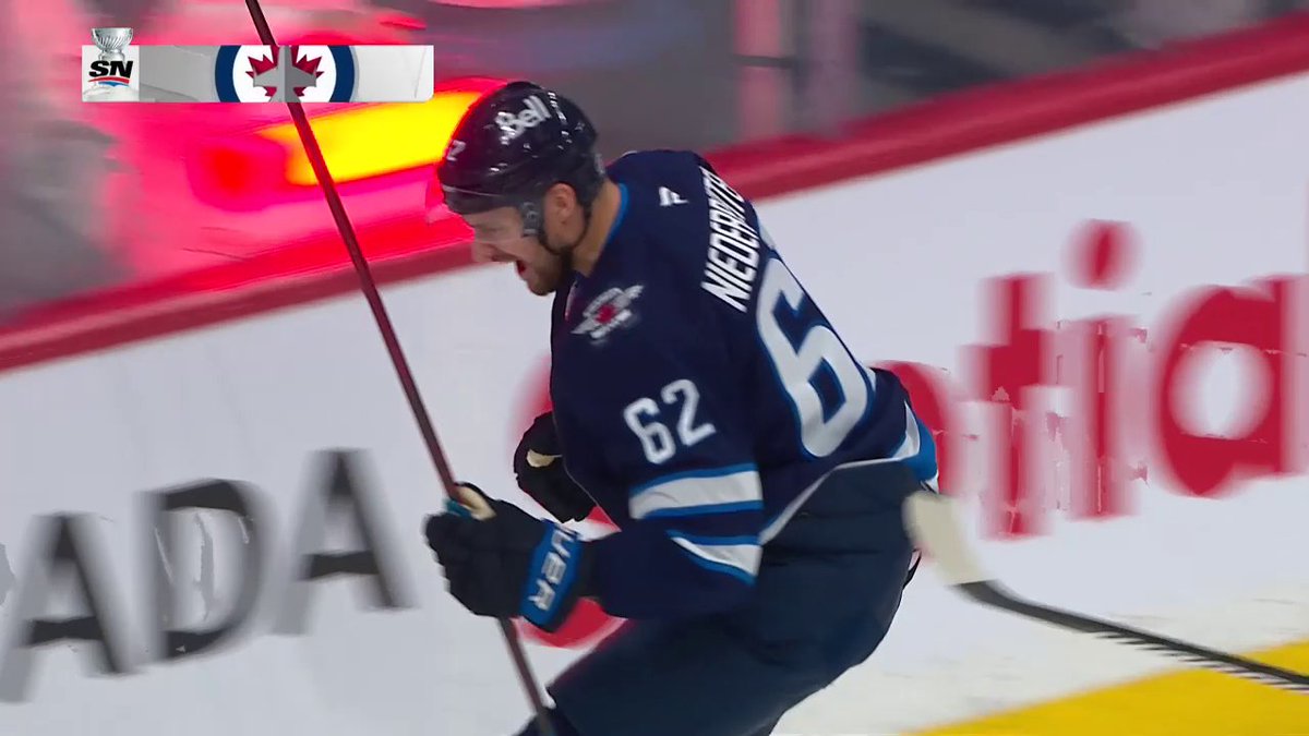 Give me fuel, give me fire, give me Nino Niederreiter! 🔥 #StanleyCup 🇺🇸: ESPN ➡️ 🇨🇦: Sportsnet or stream on Sportsnet+ ➡️