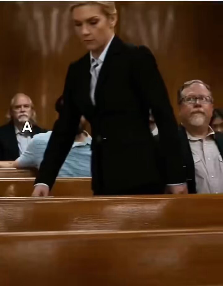 todo mundo conhece o Harvey, mas poucos conhecem o Saul que representa o advogado brasileiro: