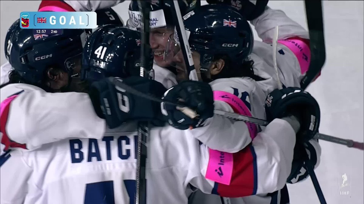 Sam Duggan makes it 4-0! 🇬🇧 What a performance this is by Peter Russell's Team GB Ice Hockey side against Italy 🔥