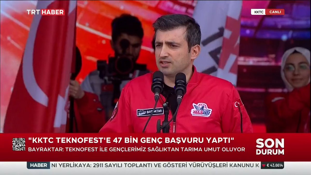 Selçuk Bayraktar: #TEKNOFEST kuşağı olarak bizler, insanlığa nefes olacak teknolojiler için çalışıyoruz. Bilgiyi adaletle, gücü vicdanla yoğuruyoruz. TEKNOFEST işte bu vizyonun, bu umudun somutlaşmış halidir.
