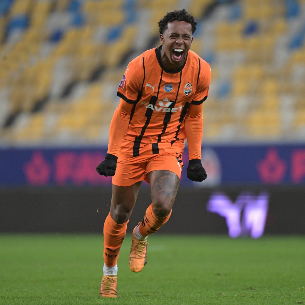 Fatoş hocam bundan Ronaldinho çıkartır