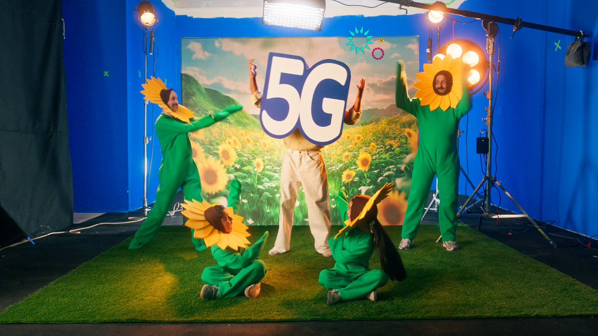 نت زين. أسرع نت. أسرع من الإعلان نفسه. 🌻⚡️ Zain’s internet. The fastest internet. Faster than the ad itself🌻 ⚡️