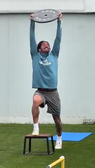 "ÂŋCÃMO BUENÃSIMA JULIÃN, PROFE?", Rodri De Paul y JuliÃĄn Ãlvarez, inseparables en el entrenamiento del AtlÃĐtico de Madrid. ÂŋSe puso celoso el Motorcito de la AraÃąa? ððĪĢ ðđ AtlÃĐtico de Madrid