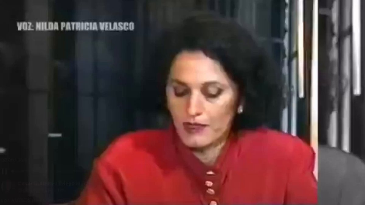 El general de división Jesús Héctor Gutiérrez Rebollo interceptó llamadas de la esposa de Ernesto Zedillo, Nilda Patricia Velasco (la tía) donde descubre que está involucrada con el Cártel de Colima lidereado por los hermanos Amezcua, Reyes de las anfetaminas. Esto le costo al General que fuera perseguido y encarcelado por orden de los pinos y las más altas esferas del poder militar, detuvieron y torturaron a varios miembros de su familia en las instalaciones de la ahora extinta Policía Judicial Federal Militar, incluido su hijo El ahora candidato a Ministro de la Suprema Corte de Justicia de la Nación César Mario Gutiérrez Priego Cesar Gutiérrez Priego M.R. para que declarara en contra de su señor padre. Estas grabaciones aún que fueron presentadas en su momento en el juzgado para la defensa del general Gutierrez Rebollo, fueron desaparecidas. Queda claro que el Gobierno de Ernesto Zedillo no solo fue un estado criminal marcado por matanzas y donde empobreció al pueblo cargando la deuda privada de los banqueros a deuda publica para el pueblo con el Fobaproa, sino también el primer narco estado que se tenga Documentado. El Licenciado César Gutiérrez Priego nunca nos mintió y con estas valientes revelaciones nos demuestra lo que desde hace muchos años sostuvo con respecto a su señor padre y como su familia fue destruida por orden de Ernesto Zedillo. Este material es solo uno de los 11 casetes que tiene en su poder el periodista Manuel Pedrero Manuel Pedrero en los próximos días podremos saber el contenido de todo el material que le fue entregado. Difunde RT 😡👇