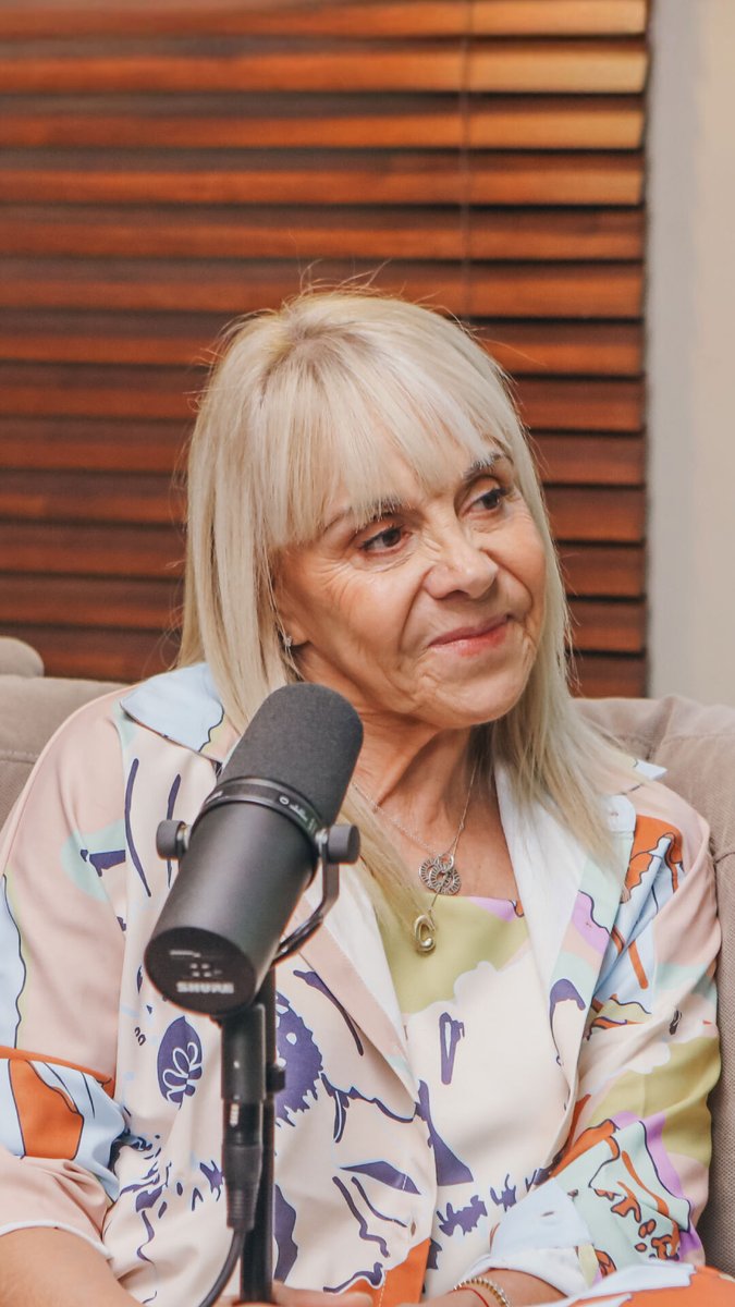 Oriana Sabatini con Claudia Villafañe en "A dónde vamos cuando soñamos": La historia de cómo conoció a Diego 📲 Mirá la entrevista completa acá