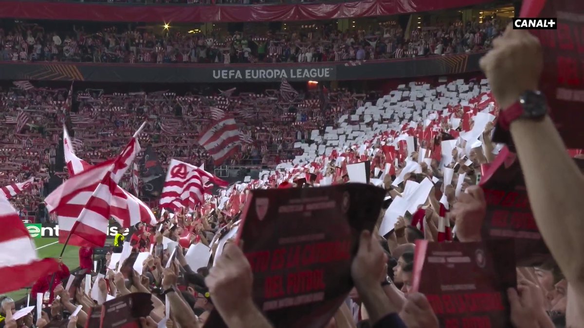 L’ambiance est magnifique ce soir à Bilbao pour la demi-finale aller d’Europa League face à Manchester United. 😍🍿 🎥 CANAL+ Foot