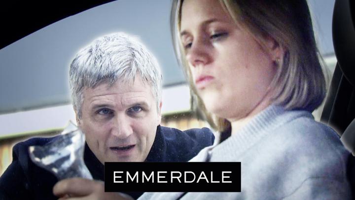 They reached her just in time 😱 For advice and support fo to #Emmerdale