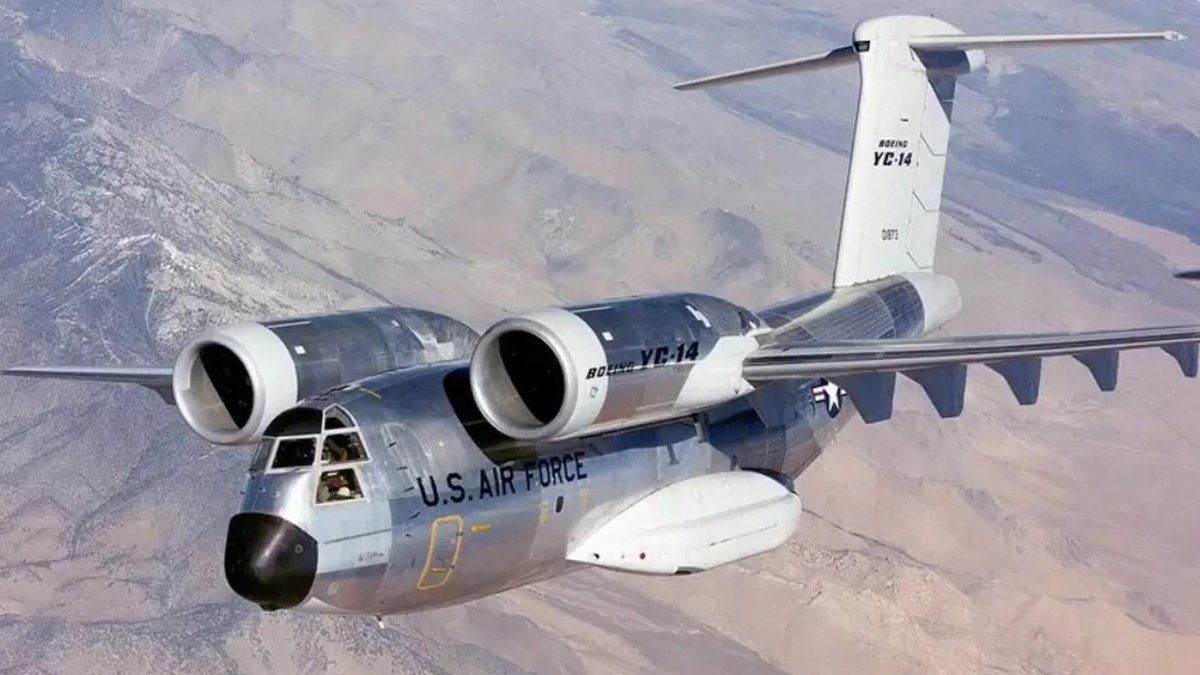 The YC-14, when engineers become designers. Built in 1977 for the short lived STOL program. "The aerodynamic coefficient of drag induction is reduced with large engines connected to the upper fuselage near cockpit" - Engineer in nerd voice pushing glasses up, probably.🤓