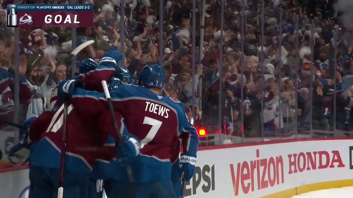 THE AVS STRIKE FIRST! 🚨 #StanleyCup 🇺🇸: NHLonTNT (TBS) &amp; Sports on Max ➡️ 🇨🇦: Sportsnet or stream on Sportsnet+ ➡️