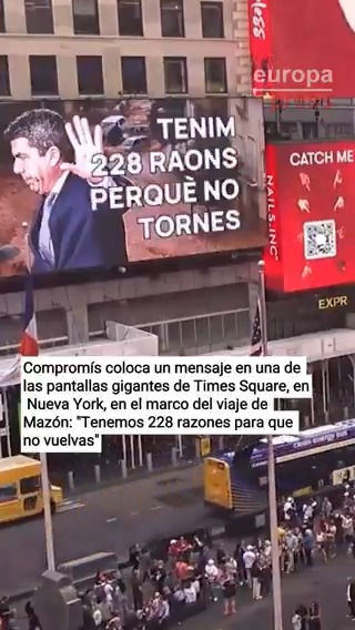 El miserable de Mazón se va de vacaciones a Nueva York y en Times Square le recibe así. Dimite ya, miserable.