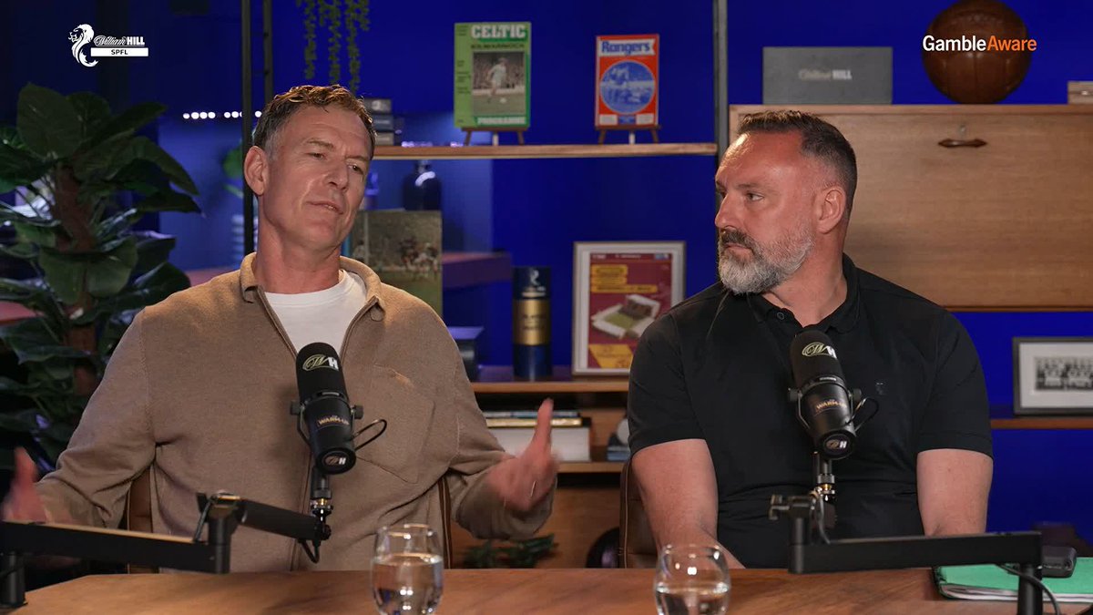 🗣️ "I'll tell you the difference between Celtic and Rangers - mentality." 🗣️ "How low is the bar? A loser's mentality." Chris Sutton and Kris Boyd were on @TheWarmUp__ looking ahead to Sunday's Old Firm clash - 𝗹𝗶𝘃𝗲 𝗼𝗻 𝗦𝗸𝘆 𝗦𝗽𝗼𝗿𝘁𝘀 𝗳𝗿𝗼𝗺 𝟭𝟭𝗮𝗺 📺