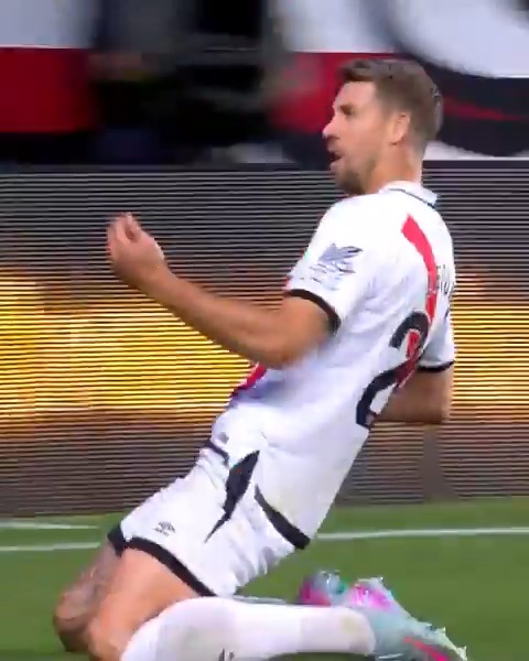 🥫 ¡Florian Lejeune se elevó por encima de todos para abrir la lata en el #RayoGetafe! ⚡ Rayo Vallecano ⚡ #LALIGAEASPORTS | #LALIGAHighlights | #DesenlaceLALIGA