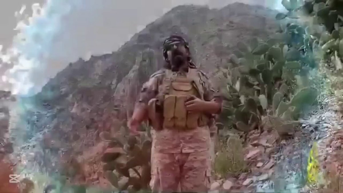 من جبهة الحد يافع قصيدة نارية للشاعر الصنديد بدر الجهوري وهي بمثابة تقرير الموقف عن أحداث المعركة وهزيمة مليشيات الحوثي الإرهابية.