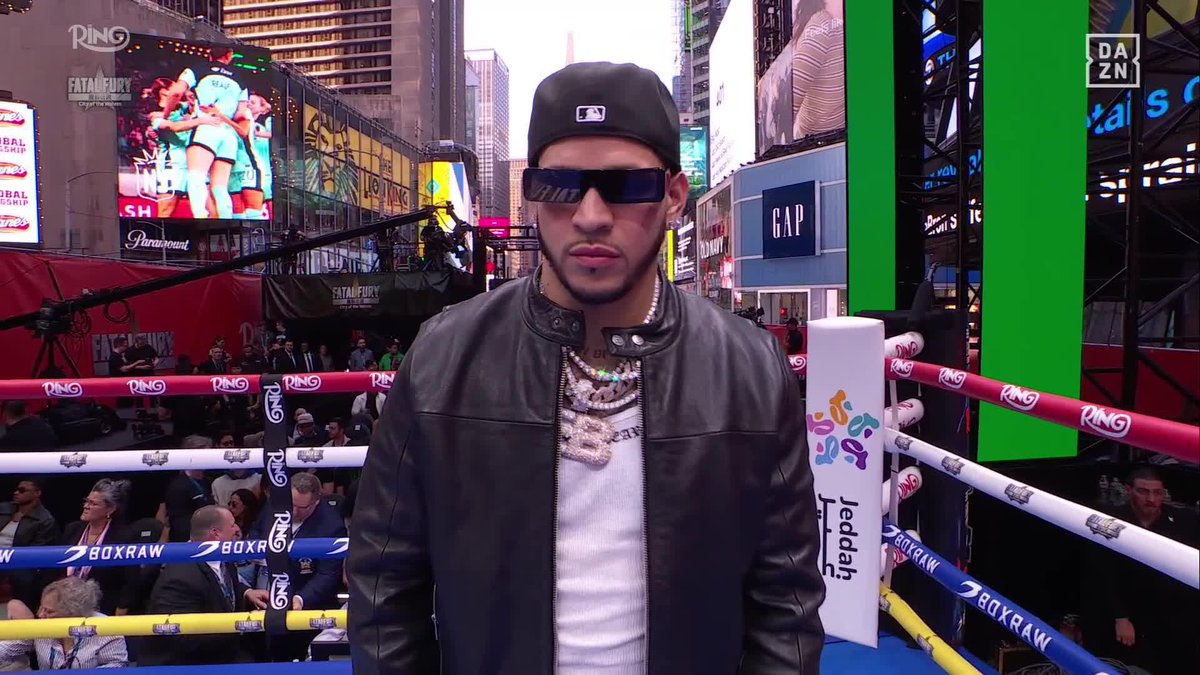 Another Times Square face-off 👀 Edgar Berlanga 🆚 Hamzah Sheeraz 🎟️ Buy fight bundle on DAZN NOW - link in bio #GarciaRomero | #CaneloScull via #RiyadhSeason | May 2 &amp; 3 | Powered by FATAL FURY: City of the Wolves City of the Wolves | SNK GLOBAL | @RingMagazine