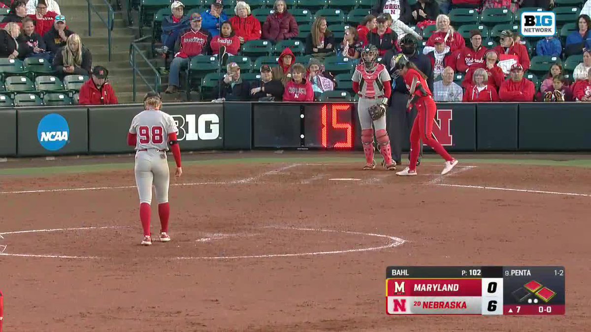 Think fast, Samantha Bland 👀 Sammie's diving catch calls game versus Maryland!