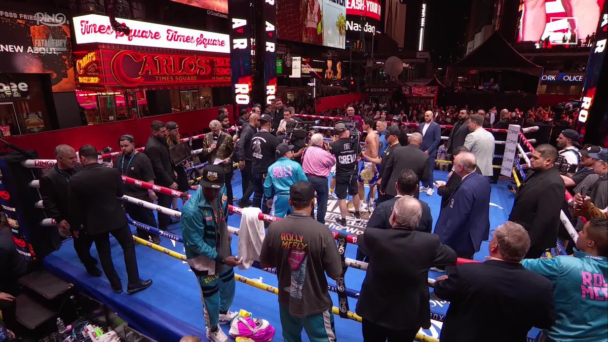 UPSET IN TIMES SQUARE!! 🤯 #GarciaRomero | Powered by FATAL FURY: City of the Wolves City of Wolves | SNK GLOBAL | Ring Magazine
