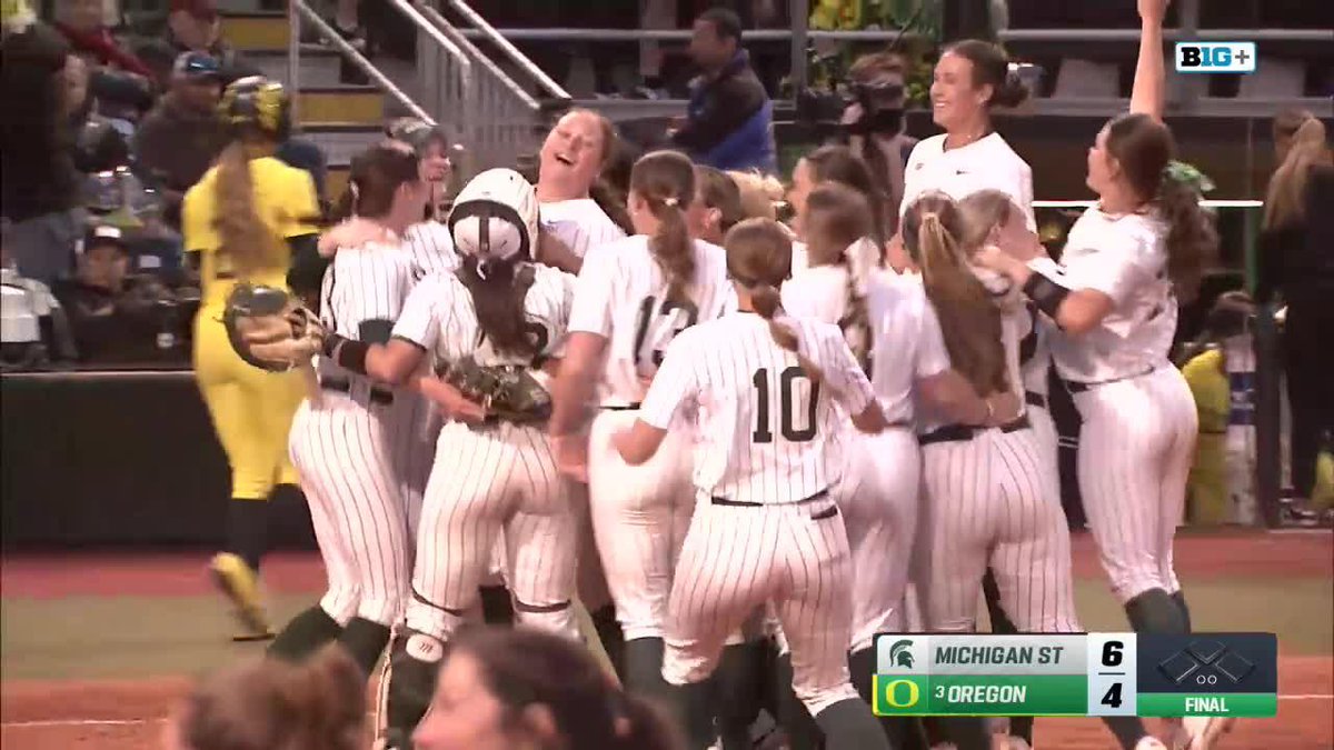 A TOP-5 UPSET 🤯 Michigan State Softball takes down No. 3 Oregon ‼️ #B1GSoftball