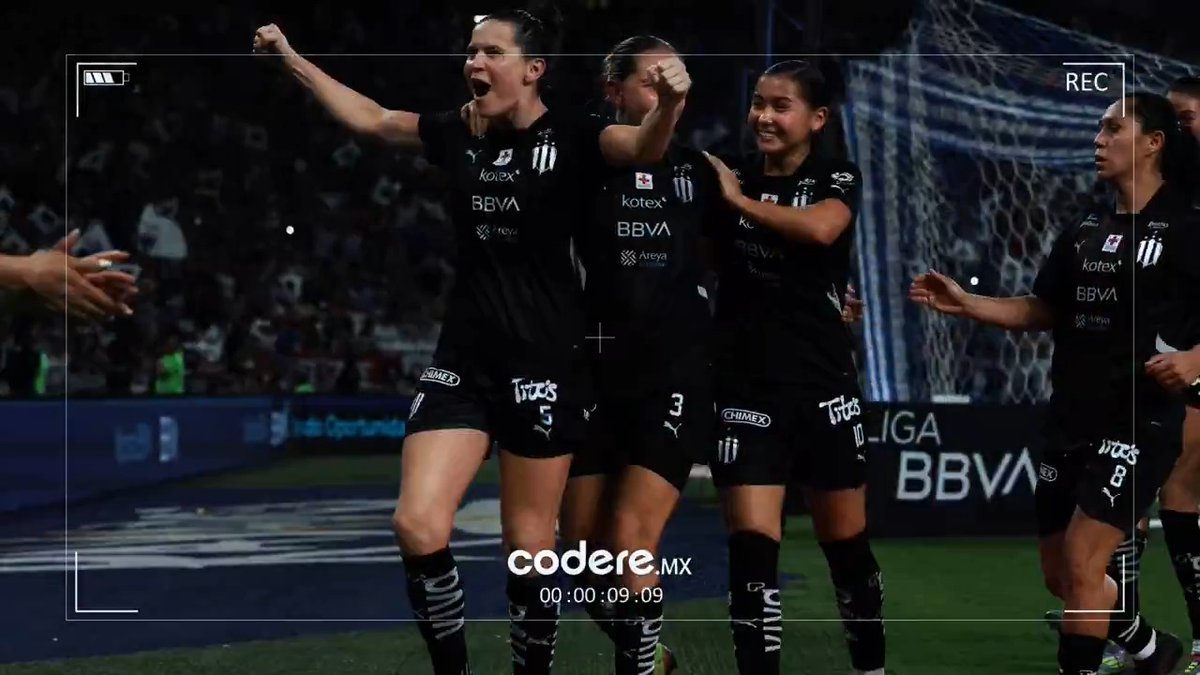 ¡El toque para anotar ese penal de Merel van Dongen! 😮‍💨🤌🏼 #LenteRayado Codere.mx