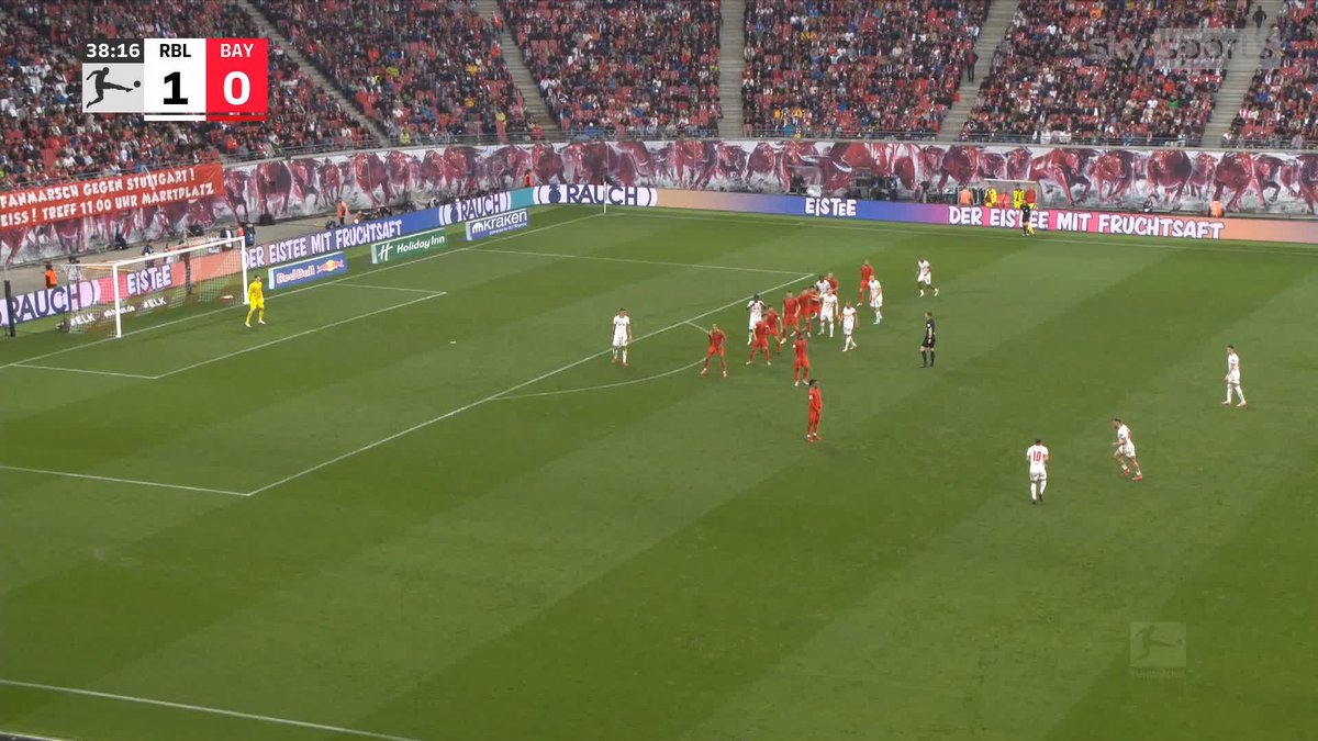 A set-piece BEAUTY from Lukas Klostermann! 🎯