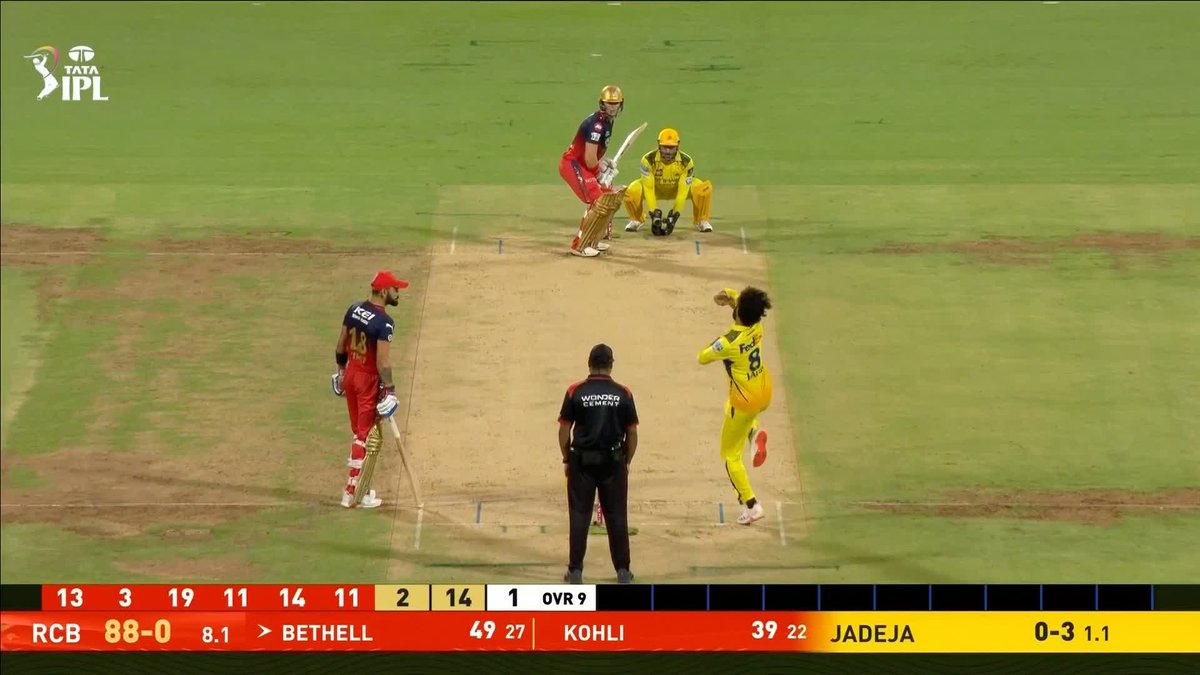 Jacob Bethell brings up his first IPL half-century in STYLE! ✨