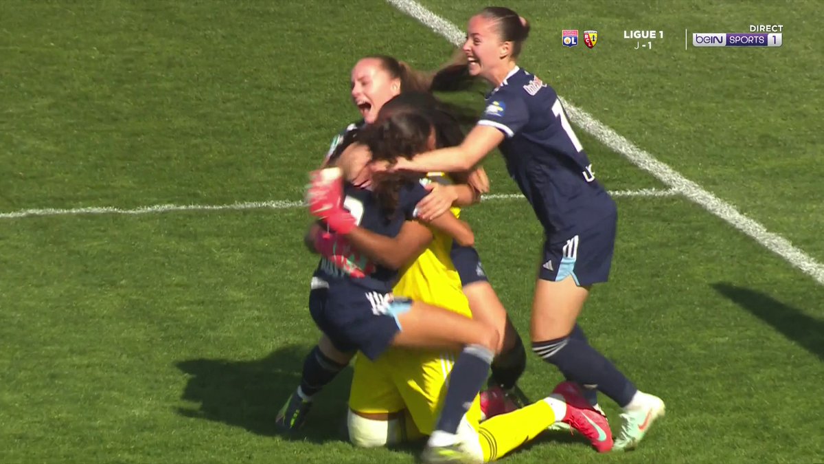 🇫🇷 #CoupeDeFrance Féminine 🔥 Le Paris FC Féminines remporte cette Coupe de France ! #PSGPFC