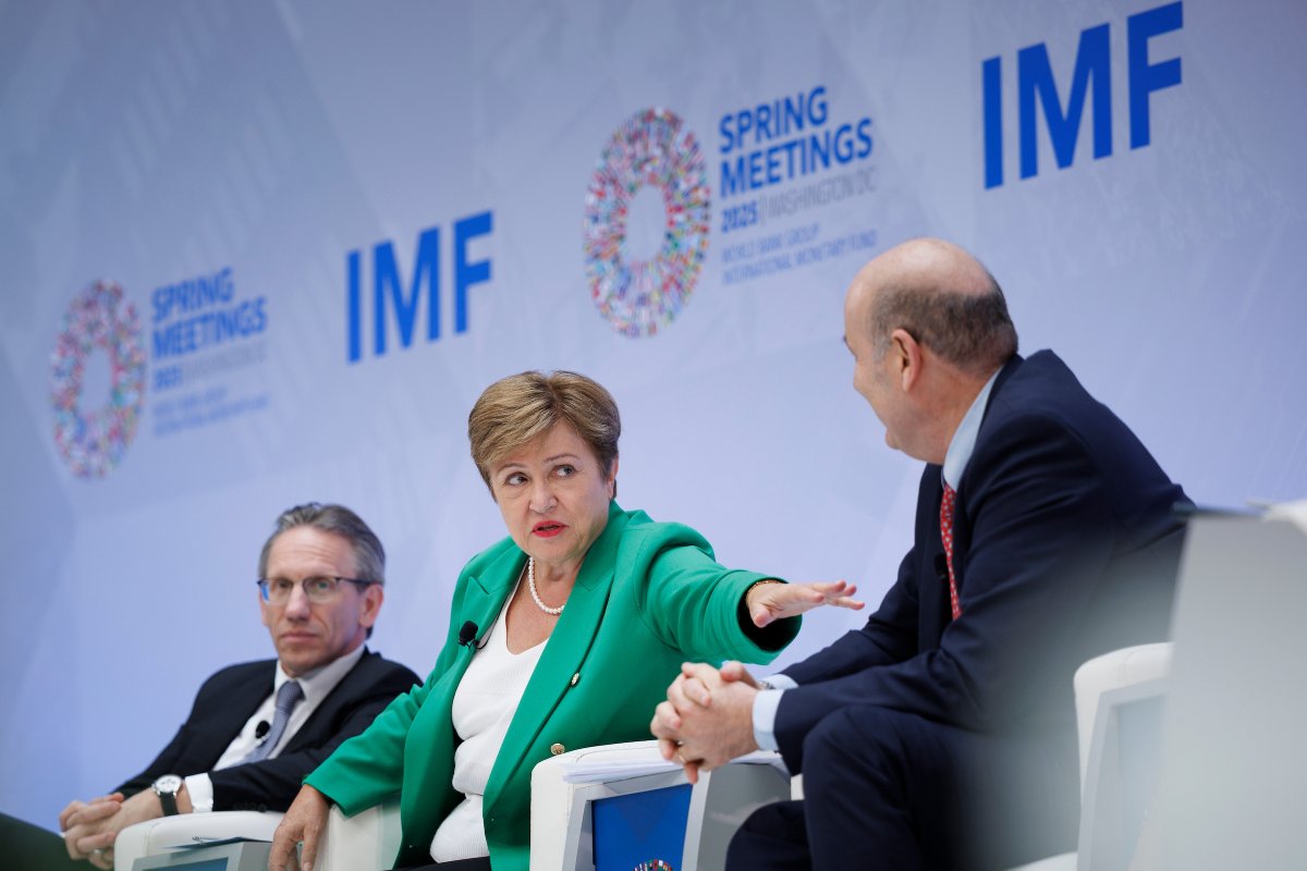 Balanced, thoughtful regulation is key to a resilient financial system. Without it, risks migrate to unregulated sectors, creating vulnerabilities and the potential for unwelcome shocks. Watch the full Debate on the Global Economy at #IMFMeetings
