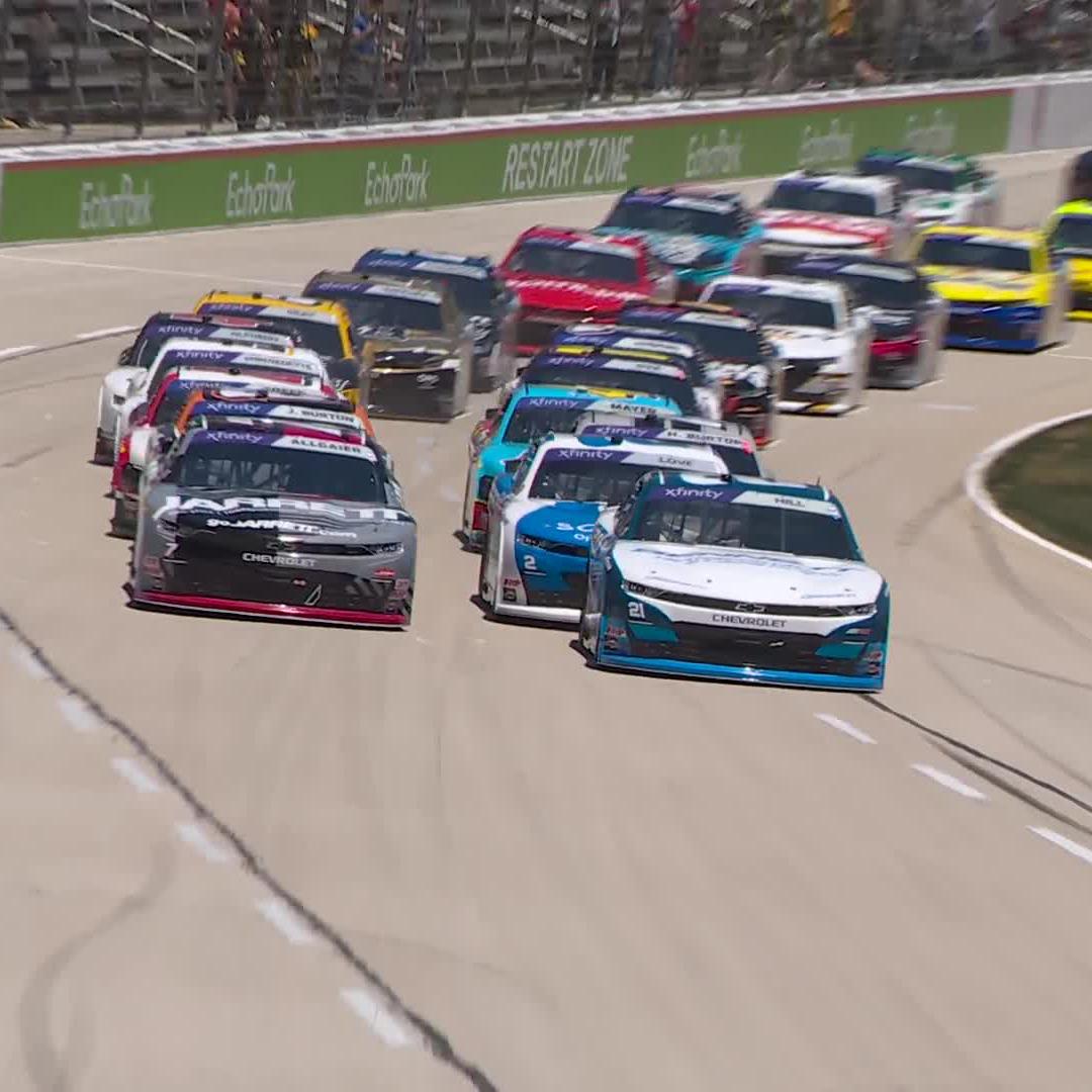 Green flag’s flyin’ in Texas! We are live on The CW Sports from Texas Motor Speedway.