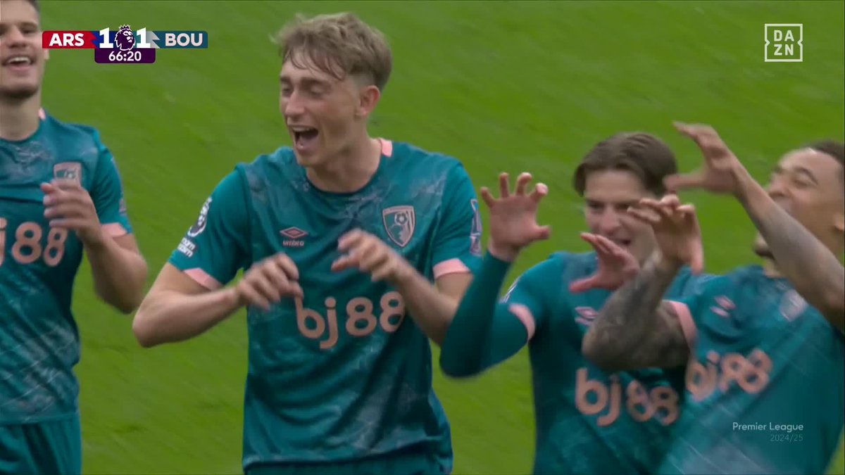 DEAN HUIJSEN VALE ORO ✨🇪🇸 Andoni Iraola tiene un tesoro... que se viste hasta de goleador 🔥 #PremierLeagueDAZN ⚽🏴󠁧󠁢󠁥󠁮󠁧󠁿