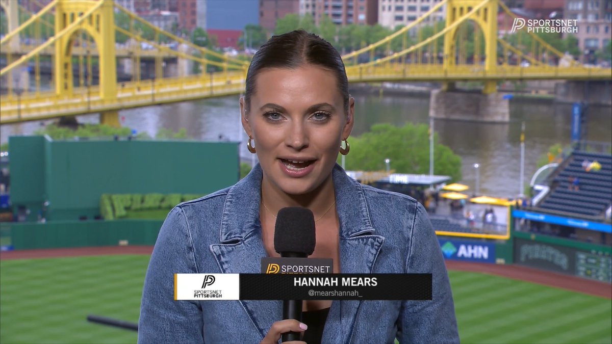 Little teaser: Hannah Mears will talk with Penn State assistant hockey coach Andrew Sturtz during today's game! 🏒 Stay tuned after Buccos coverage for the final episode of the 2024-25 Penn State Hockey Story 📺 Penn State Men’s Hockey