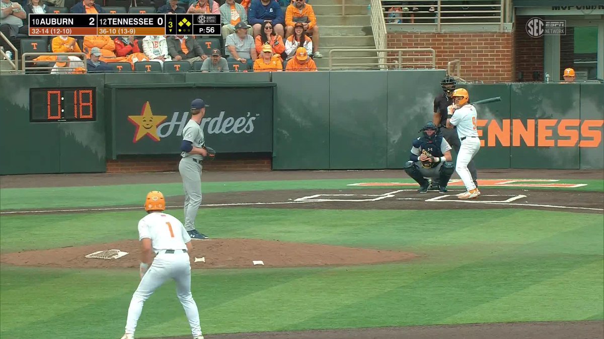 Tie game, courtesy of Hunt! 📺 (SECN+) #GBO // #BeatAuburn