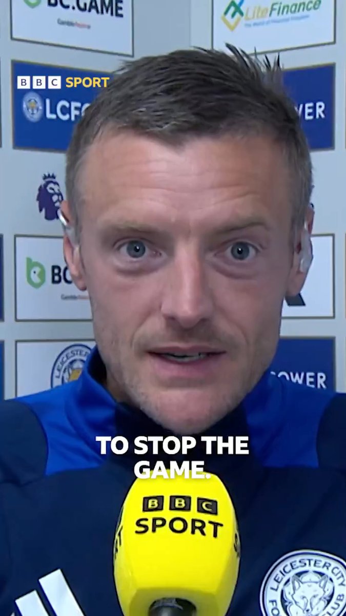 With the referee down, Jamie Vardy had to take matters into his own hands! ✋ #BBCFootball