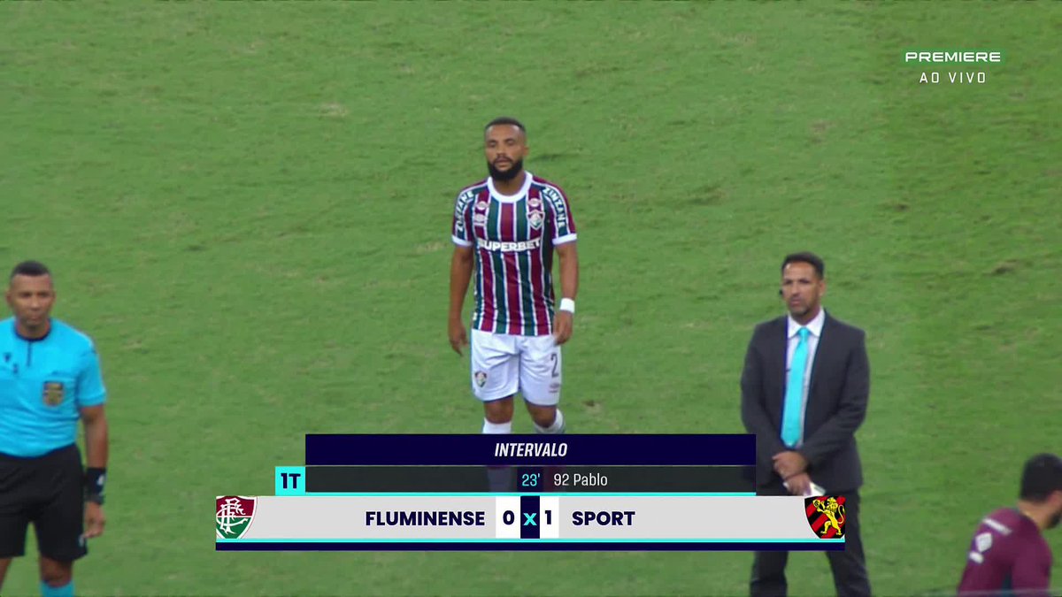 Vaias da torcida do Fluminense após o fim do 1º tempo. O Tricolor vai perdendo por 1 a 0 para o Sport no Maracanã. 🎥 Premiere | ge