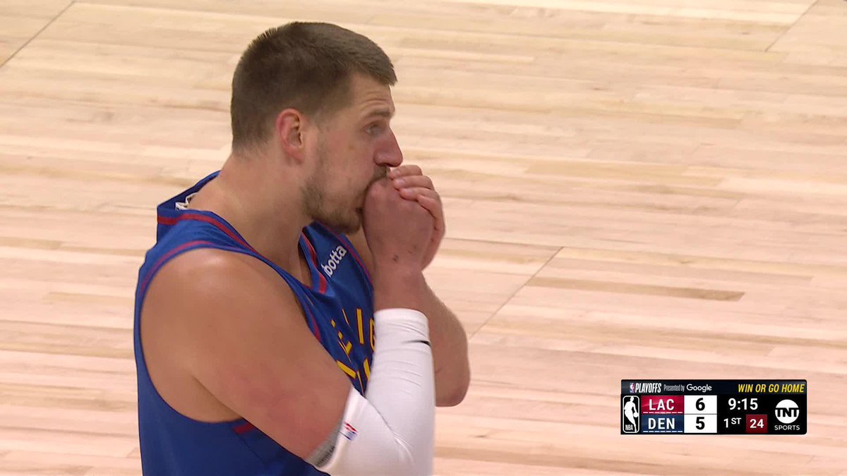 "THAT'S PERFECTION! JOKIC TO BRAUN FOR THE TOUCHDOWN!" Ian Eagle has the Clippers-Nuggets Game 7 call for TNT. 🏀🎙️ #NBA #NBAPlayoffs
