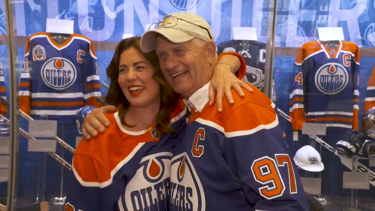 "There's just a different kind of energy when you're here in Edmonton & it feels really good." Oil Country's own @JillianHarris was in the house with her dad, Glen, to see Edmonton advance to Round 2. Jessica Kent caught up with them to chat about being #Oilers fans.