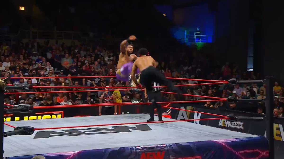 Hologram is watching this 4-Way closely! Watch #AEWCollision LIVE on TBS & MAX AR FOX | Kevin Knight ケビン・ナイト | Hologram