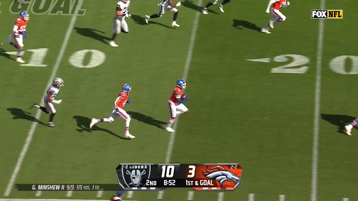 The play that saved our season from the DPOY himself 😎 #BroncosCountry
