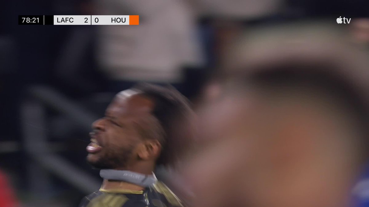 Jeremy Ebobisse scores on the counter for LAFC 💨 (via Major League Soccer)