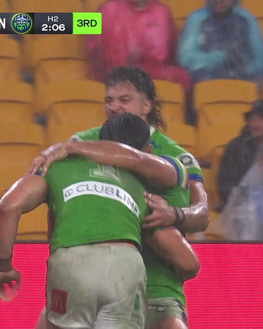 KAEO WEEKES! 🤯 #NRLStormRaiders