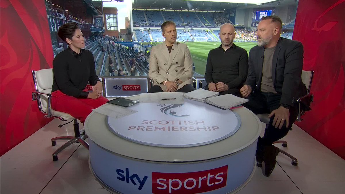 🤩 “I was a very happy man and I still am!” A special message from Whigfield to Scott Arfield after he helped guide Falkirk to the Championship title 🕺