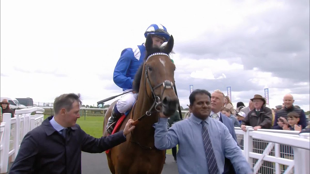 🗣"She wouldn't have been far away" Falakeyah could well have lined up in the 1000 Guineas! #ITVRacing | Matt Chapman | Jim Crowley
