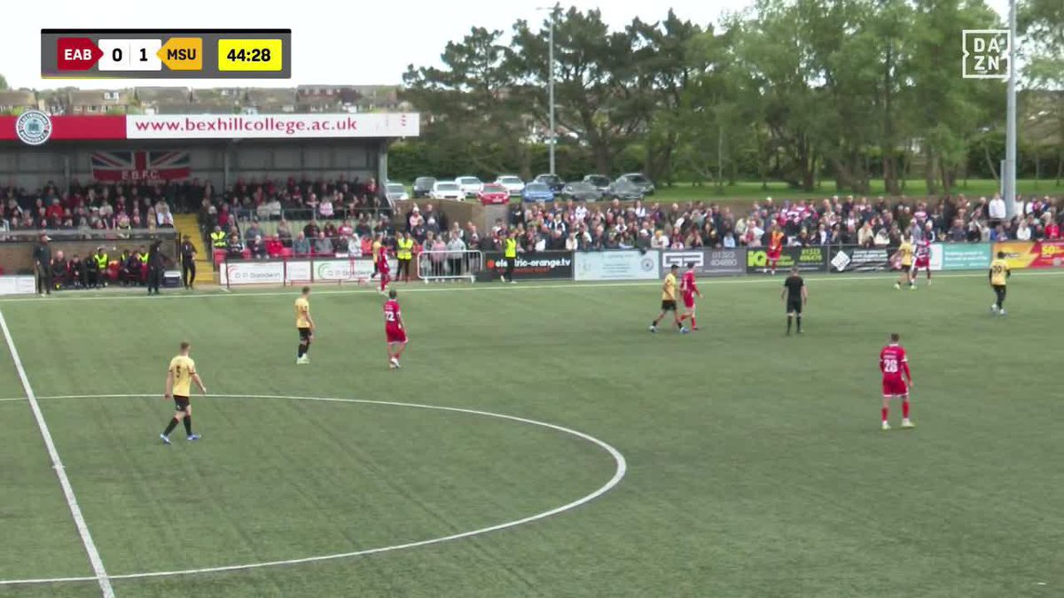 Maidstone lead at the halfway mark 🪨 #TheVanarama | National League on DAZN