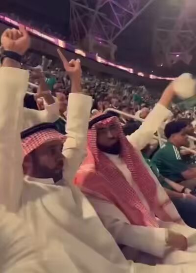 شكرا يا ملوك على الليلة التاريخية 💚💚💚🏆🙏 مشاركة فرحتكم أسعدت قلبي 😍 موعدنا السوبر الآسيوي -بإذن الله- #الأهلي_كاواساكي #الاهلي #الواجهه_البحرية -