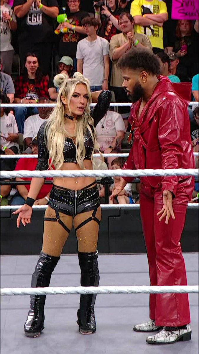 .karmen petrovic 🗡 had been waiting to do this 😬 #WWENXT