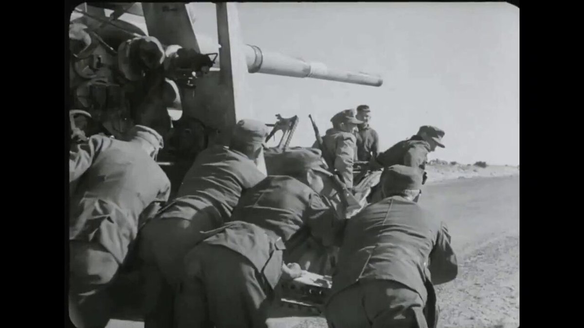 1941年4月16日ドイツ週刊ニュース Nr 554より 北アフリカ戦線、リビアのエル・アゲイラ 最前線で指揮を執るロンメル将軍、 英軍に対して発砲する8.8cm Flak18、III号戦車🌟